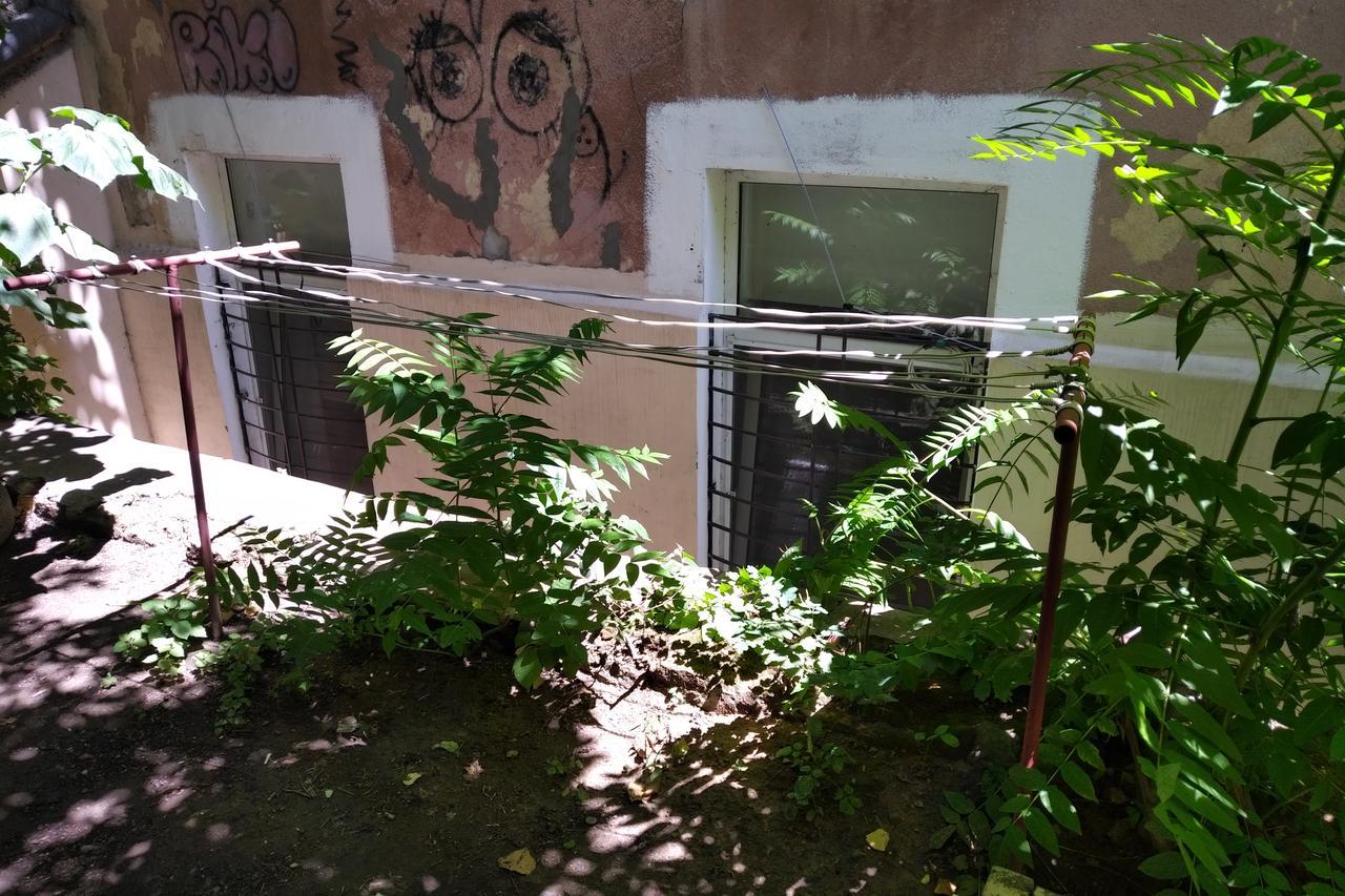 Artotrada Mini-Hotel Odessa Exterior foto